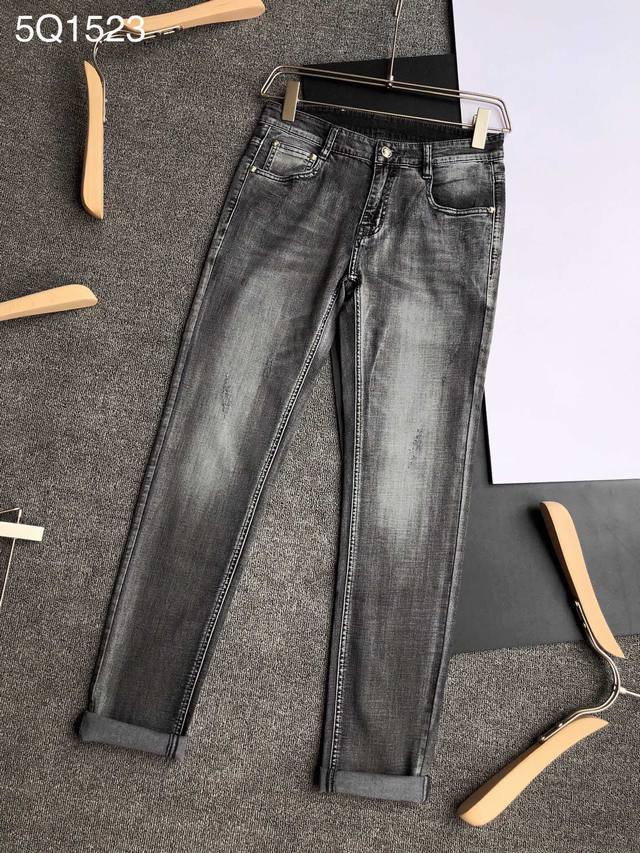 Versace original single-item jeans, first batch of new arrivals, factory-made h