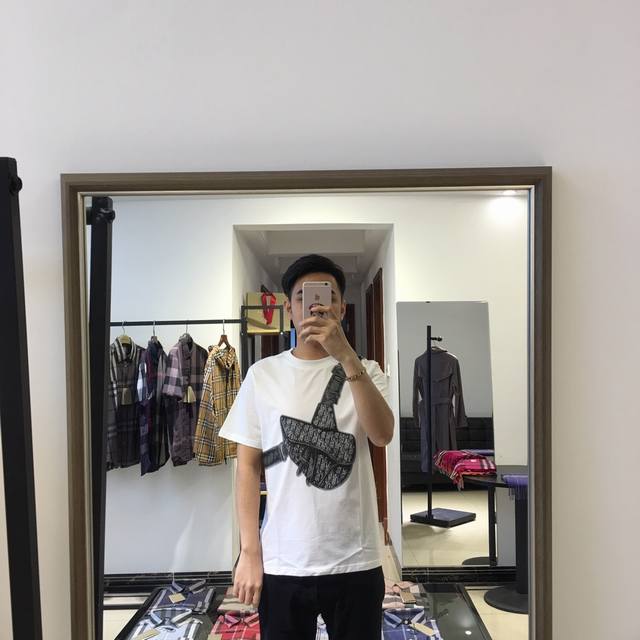 Special Offer: Louis Vuitton 2020 Spring/Summer New Men's Short-Sleeve T-Shirt,