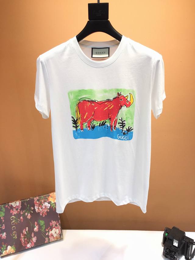 Gucci, Spring/Summer 2023 New Arrival, available in boutiques, original factory