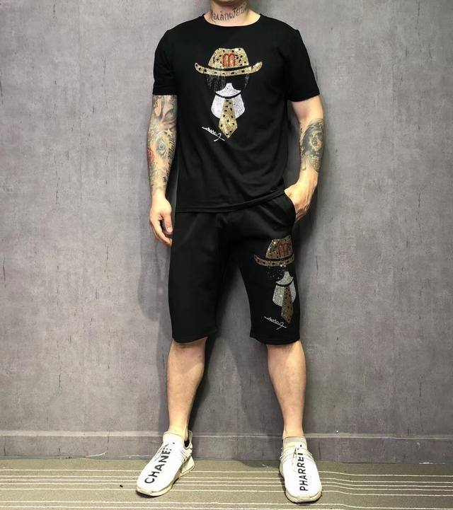 Fendi Ss Spring/Summer Newest Set, Limited Edition, same as the official websit