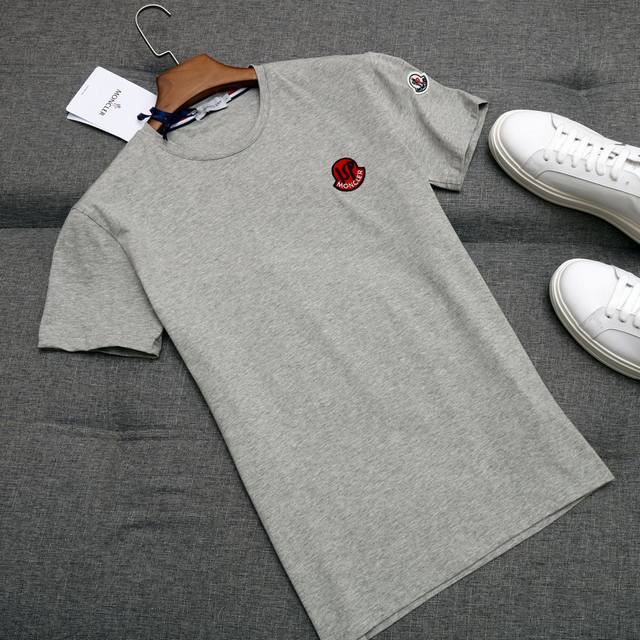 Special Price Moncler, Spring/Summer New Arrival, Original Quality, Men's Crew N