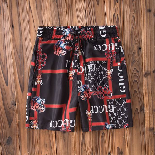 Boutique quality, featured best-selling Gucci summer new beach shorts, five-poi