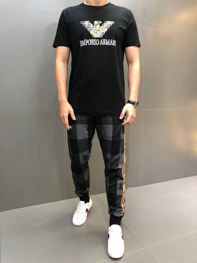 Armani. Suitable for those weighing over 200 pounds. This year's latest hot-sel