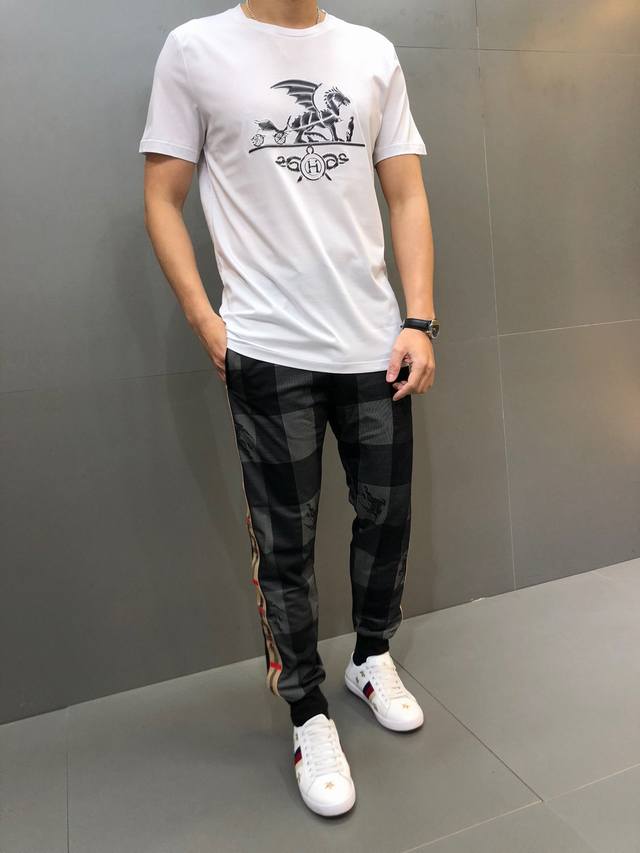 Hermes fits people over 200 pounds. Newest hot-selling short-sleeved T-shirt of