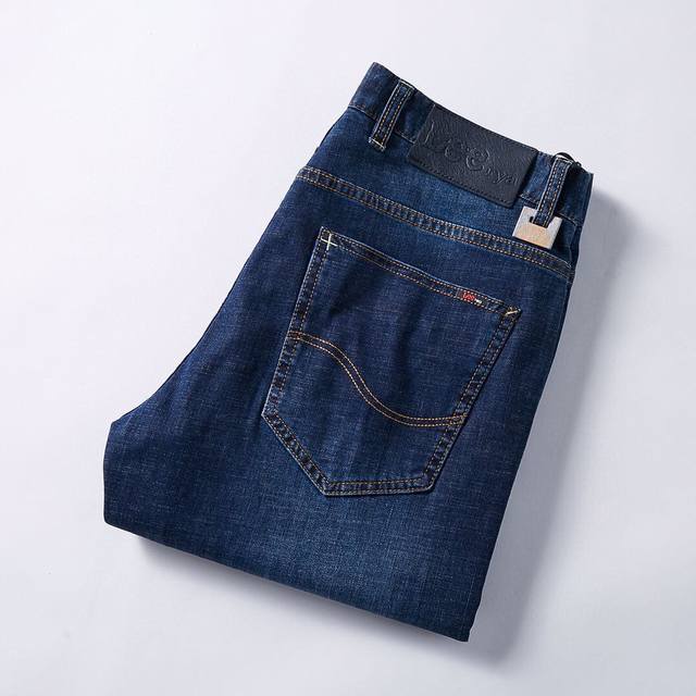 Lee.Ss Spring 2017 New Arrival - A-line jeans that offer exceptional comfort and