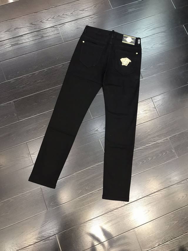 Versac Spring/Summer New Men's Jeans - Ultra-thin, slightly stretchy fabric, sam