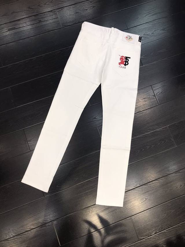 Burberry Burberry Spring/Summer New Men's Jeans, Ultra-thin Fabric with Slight