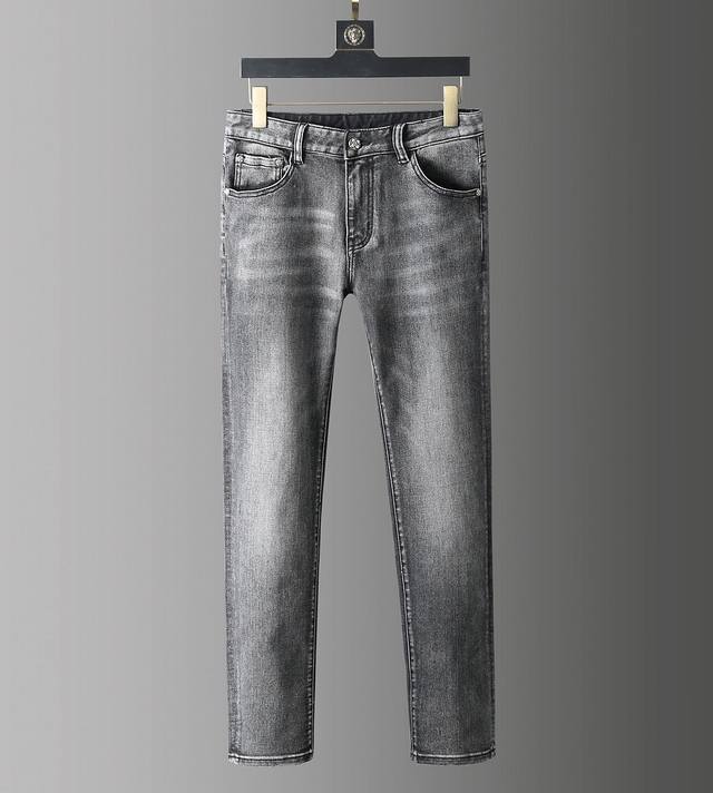 Gucci skinny jeans are incredibly comfortable and understatedly luxurious, makin