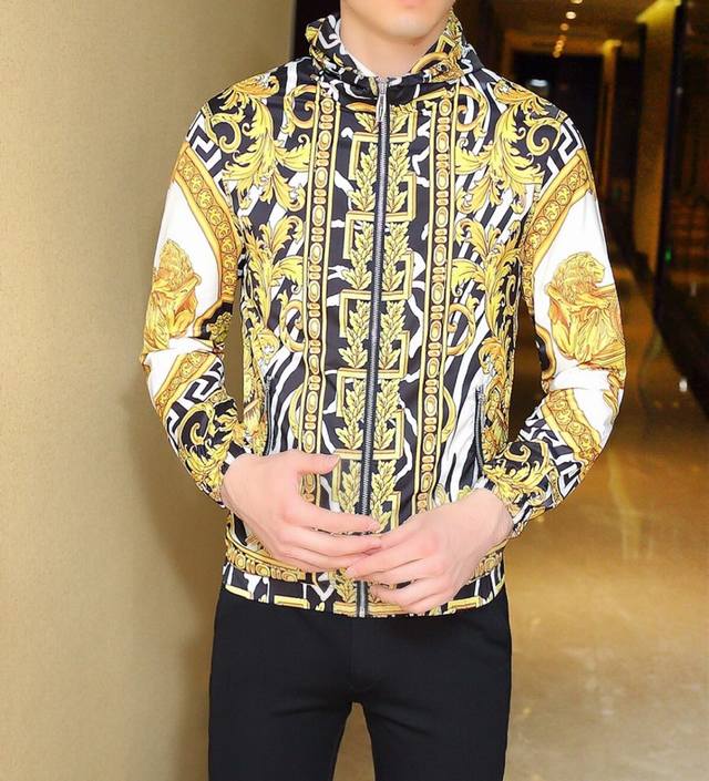Versace Italian Spring Collection High-End Casual Jacket, same style as in bouti