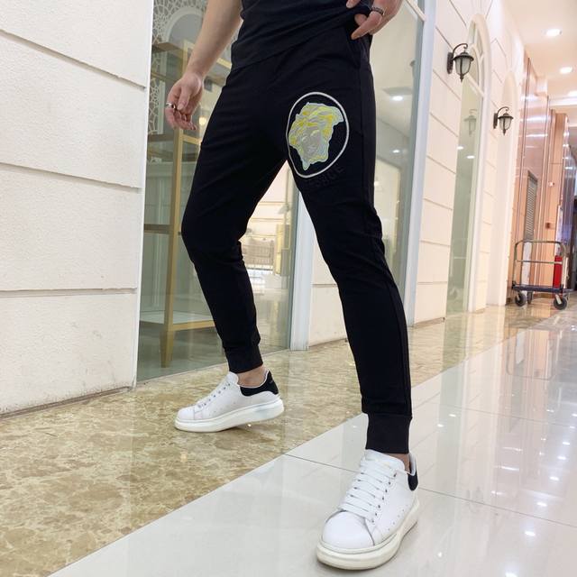 Fansijia's latest spring/summer style glossy casual pants with all three labels