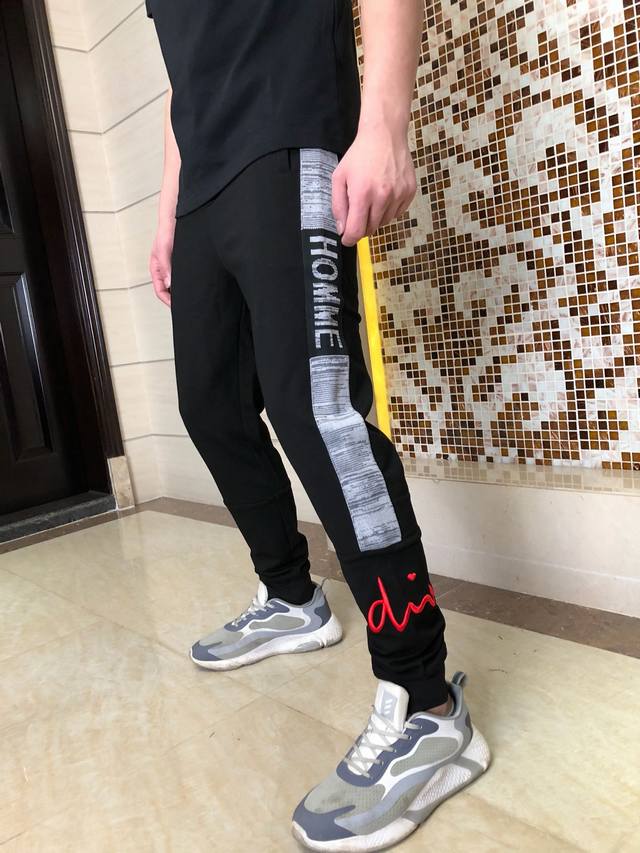 Cd20Ss Latest Style. Classic Logo Casual Sweatpants. Same as boutique styles, fe