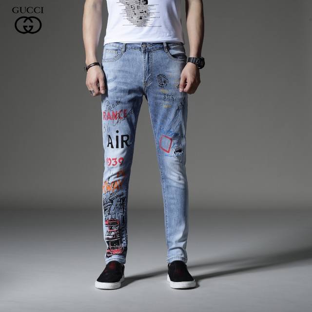 Gucci's latest boutique style, first release! High-end fashion jeans that instan