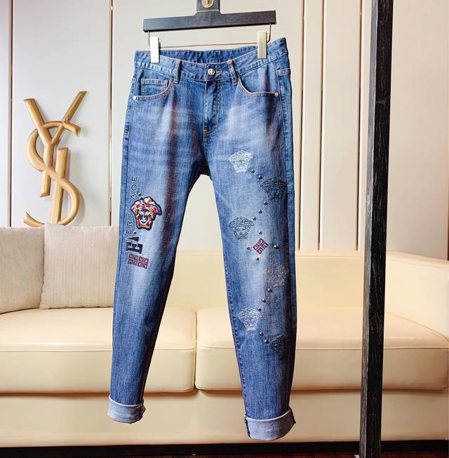 Versace Jeans. Top-quality imported original jeans, crafted with original mater