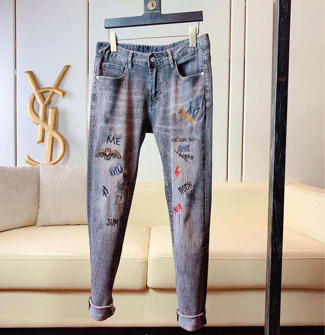 Dolce & Gabbana Jeans - Top-quality imported original jeans, meticulously craft