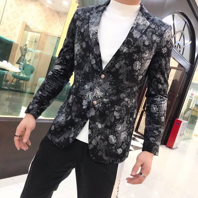 Dior's latest winter jacquard suit jacket, a 1:1 replica of the original. The me