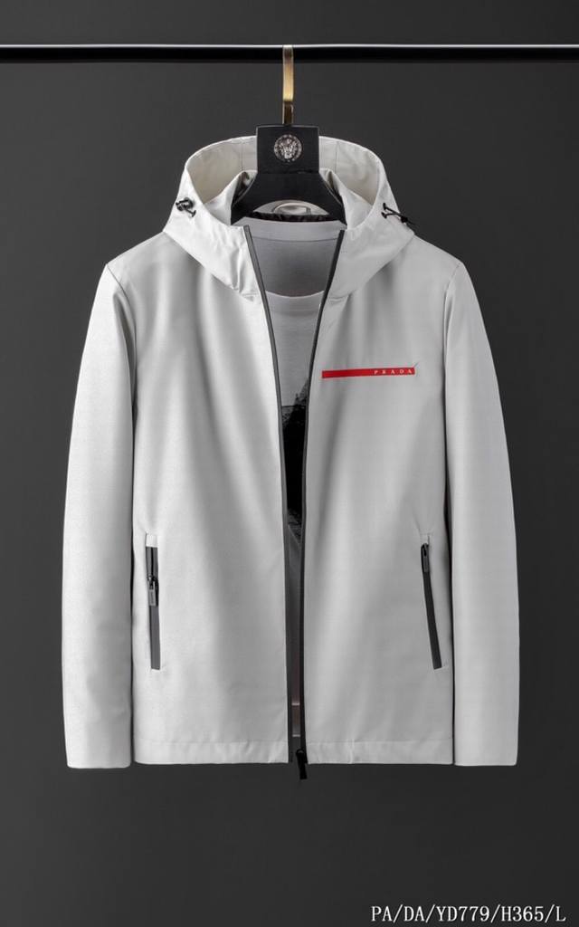 2020 Spring Collection, Puda H365 pr*Da. A stunning high-end ready-to-wear garme