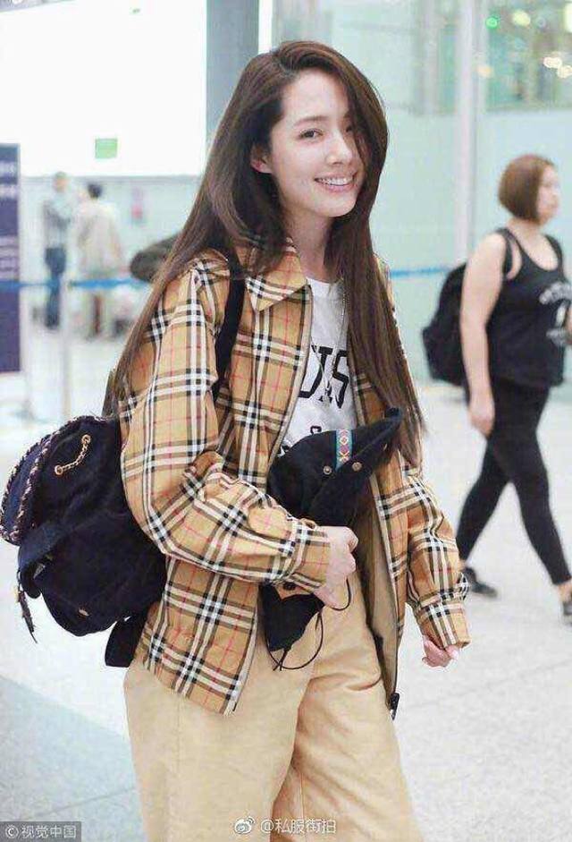 Spring Collection Burberry* G310 Burberry London Boutique Limited Edition. A bra