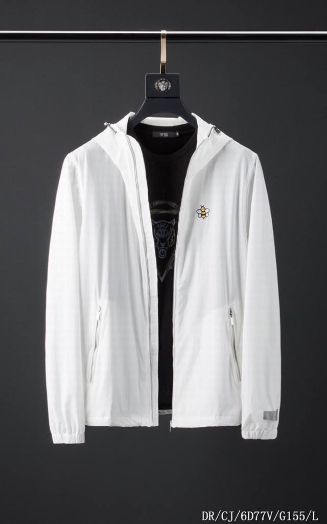 Spring Collection Di*R G155, a high-end custom-made European celebrity favorite.