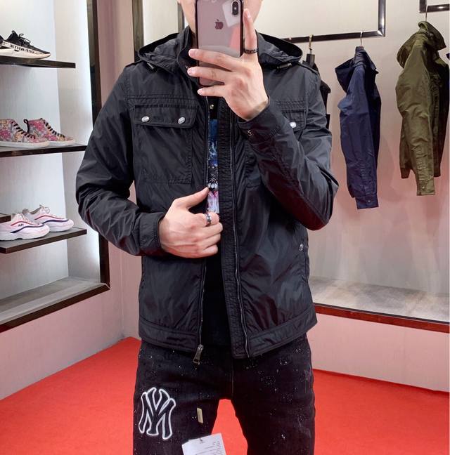 Burberry Fall/Winter Newest Hooded Jacket. Detachable hood, 1:1 replica of the o