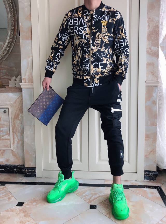 Fan Family: Latest Ss style. Casual jacket, original fit. Custom fabric, custom