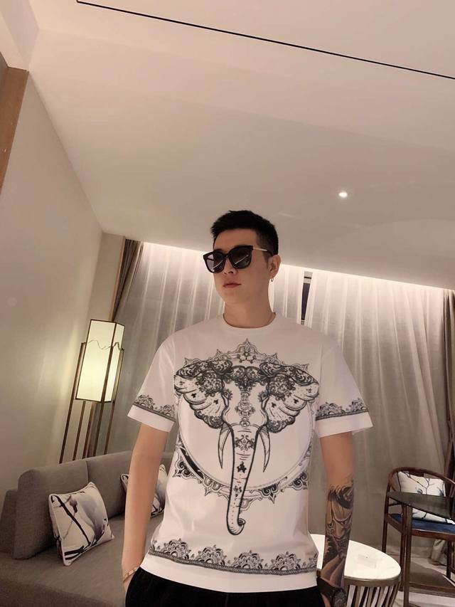 Dg Spring/Summer New Arrival Brand Design Pattern 3D Digital Heavy Craft Black a