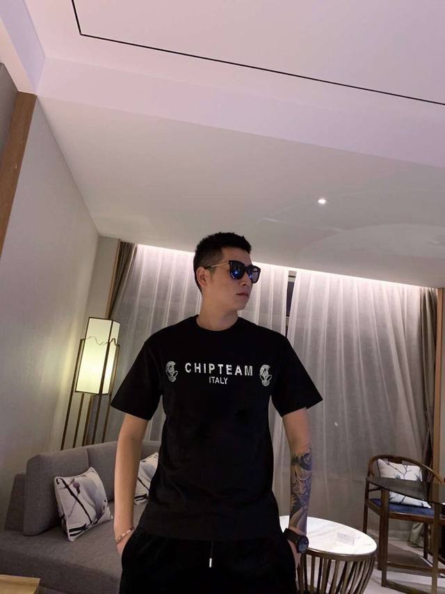 p New Spring/Summer Arrival - Brand Design Pattern with Hot-Film Rhinestones, He