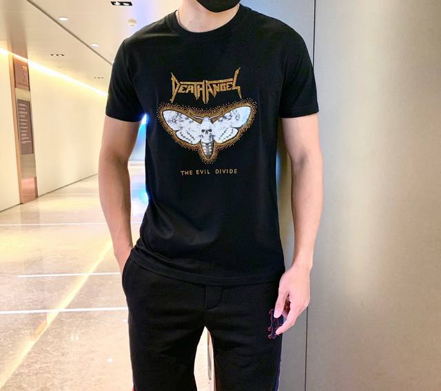 Gucci, New Spring Short-Sleeve Shirt, made with imported premium mercerized cott