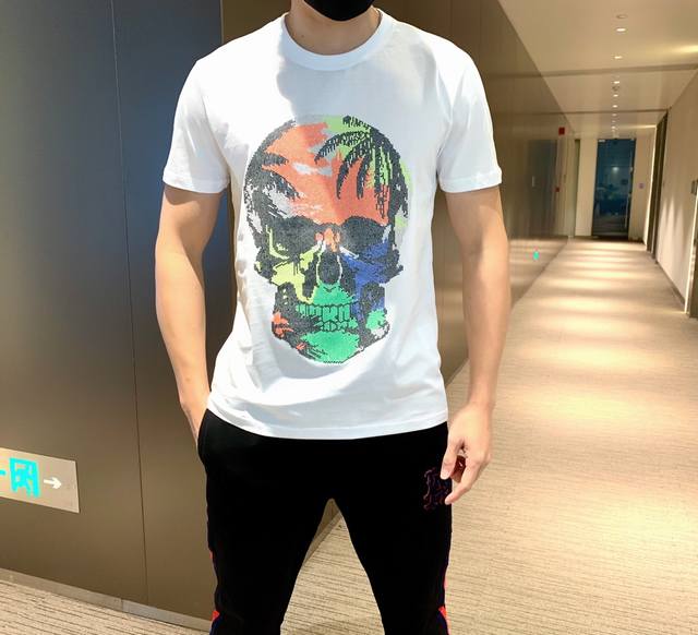 New short-sleeved shirt made of imported high-quality mercerized cotton, smooth