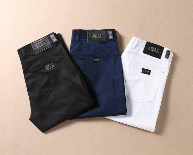 Gucci 2680 Spring New Arrival High-End Casual Pants. A century-old luxury brand