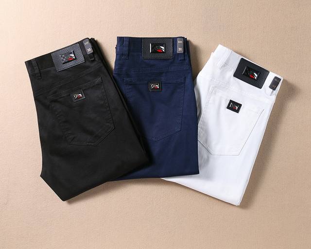 Burberry 2680 Spring New Arrival High-End Casual Pants. A century-old luxury br