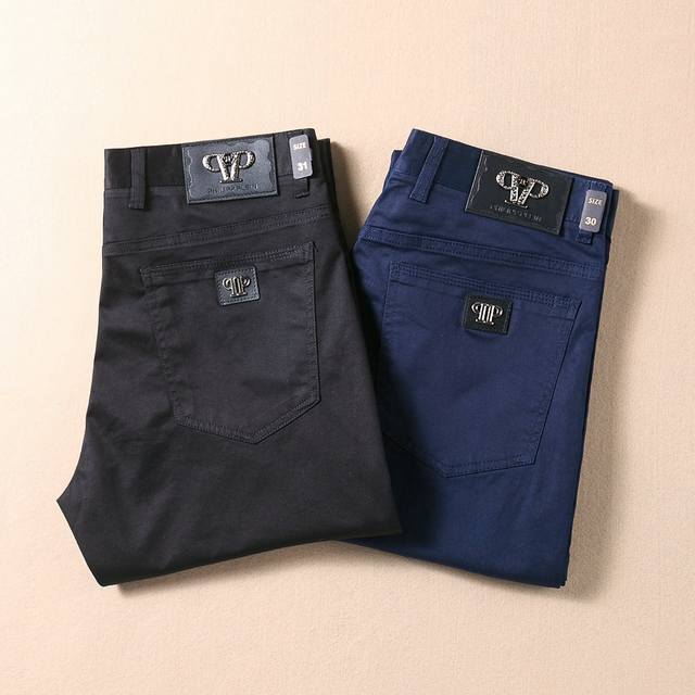 pp2680 Spring New Arrival High-End Casual Pants. A century-old luxury brand, the