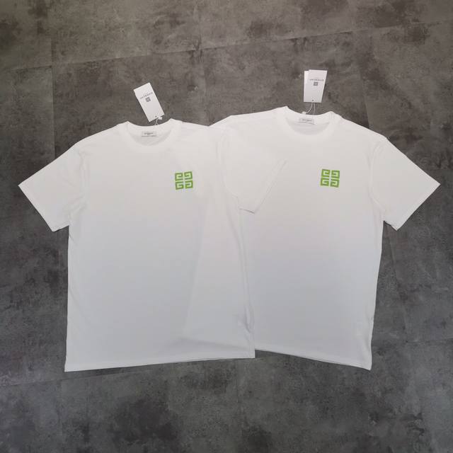 Givenchy's new ice silk round neck T-shirt! The fluorescent green 3D embroidere