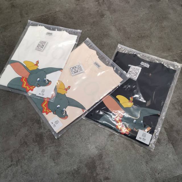 Loewe Dumbo Parent-Child Short-Sleeve Shirt! Ample stock available for adults an