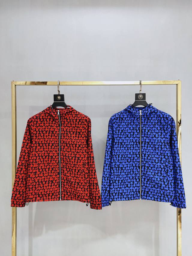 Lv Louis 19 Fall/Winter New Hooded Jacket, Custom Fabric, All-over LV Print, Per