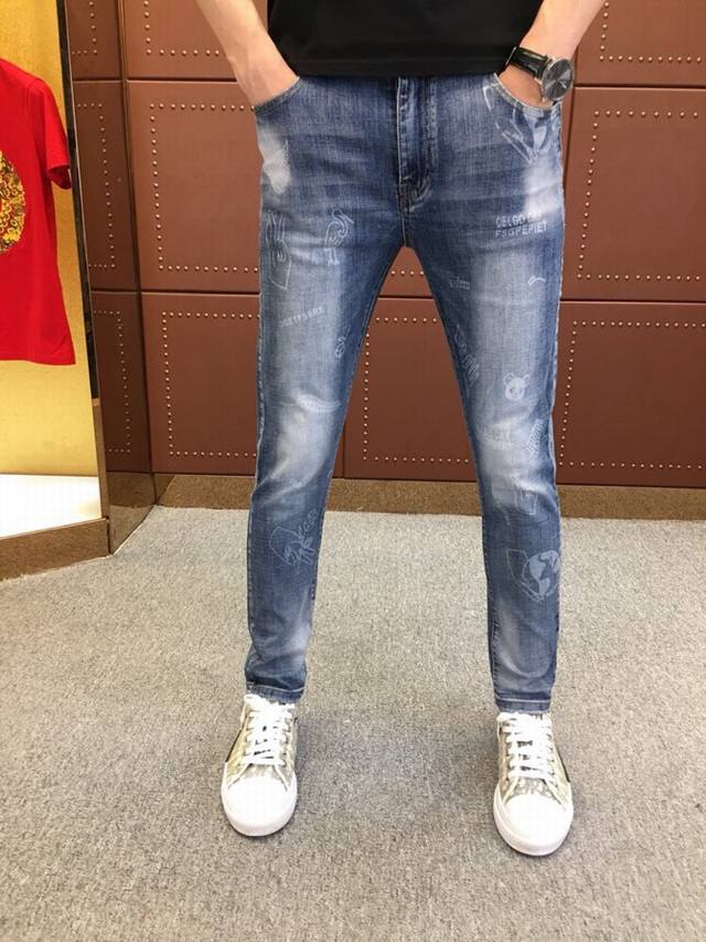 Thom Browne (TB): Spring/Summer New Arrival Denim, available simultaneously in s