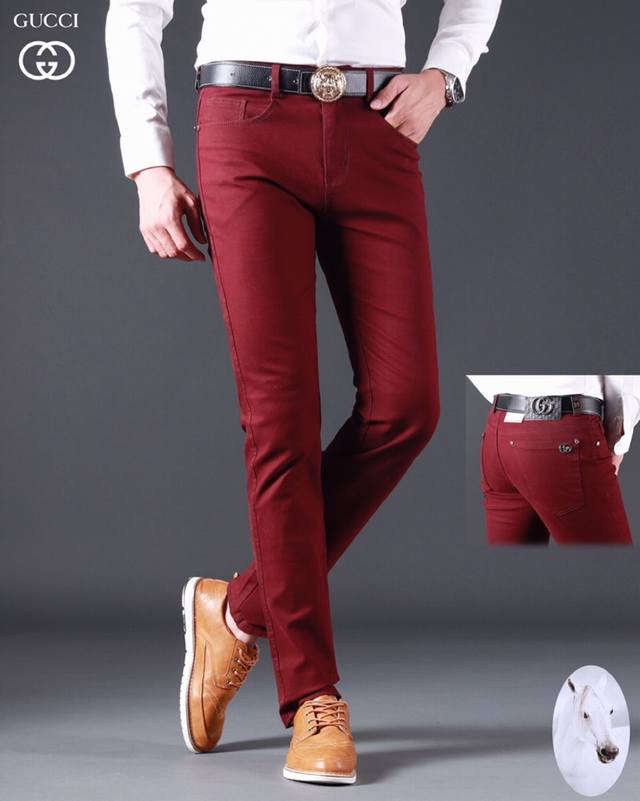 Gucci Fall/Winter 2670 New Arrival. These are high-quality casual trousers from