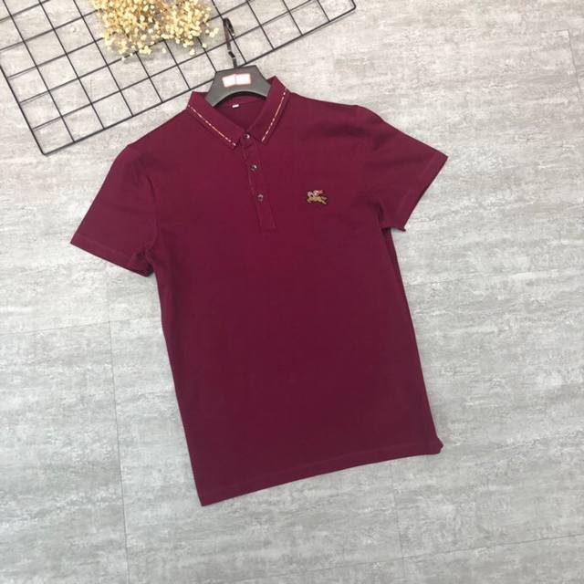 Highly recommend Burberry's 20SS Spring/Summer new polo shirt with a turn-down