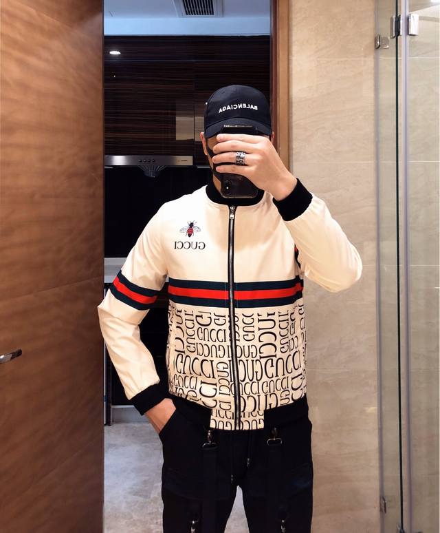 Supports returns and exchanges for next year's Gucci Spring/Summer new arrival