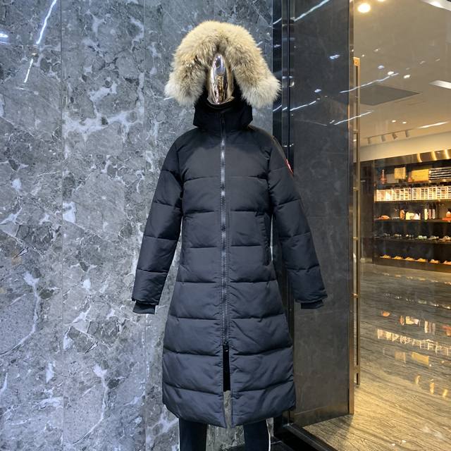 Canada Gooes 2022 Style : Black Women's Mid-range: Raccoon Fur 650 Wolf Fur Fac