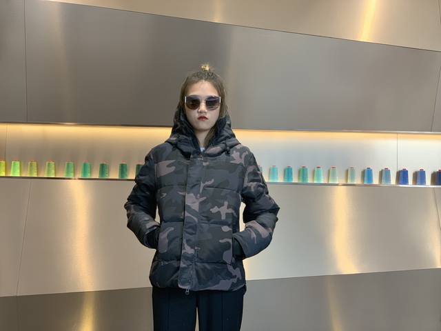 Canada Gooes 17 Styles : Black Camouflage Unisex Mid-range: Factory Direct Supp