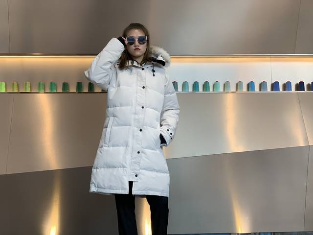 Canada Gooes 15 Styles : Off-white Women's High-end: Raccoon Fur 650 Wolf Fur F