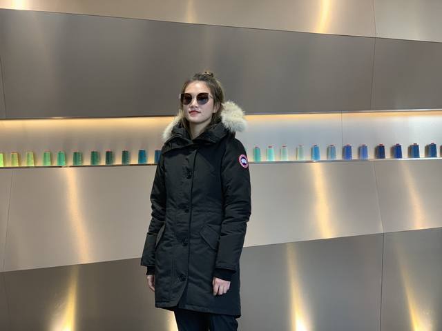 Canada Gooes 11 Styles : Black Women's High-end: Wolf Fur Factory Direct Supply