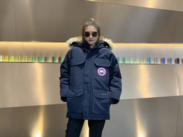 Canada Gooes 2008 Style : Navy Blue Unisex High-End: Raccoon Fur 650 Wolf Fur F