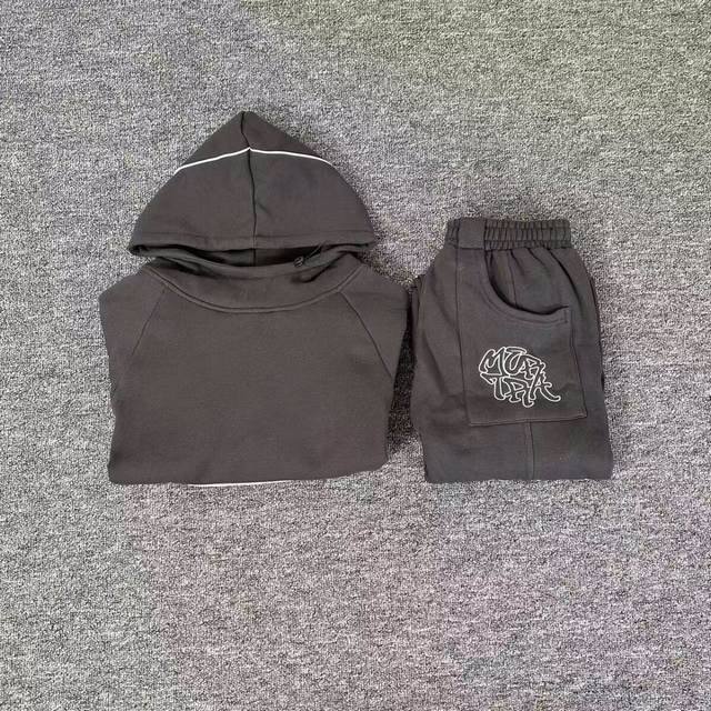 Me-H059 # Iron Gray Top# Sizes S-XL