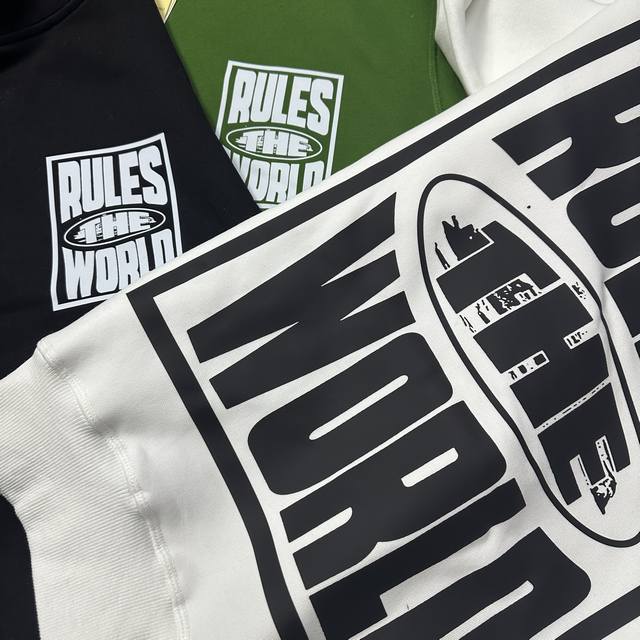 Set # Top 922# Pants 120 # Black, White, Dark Green SML XL