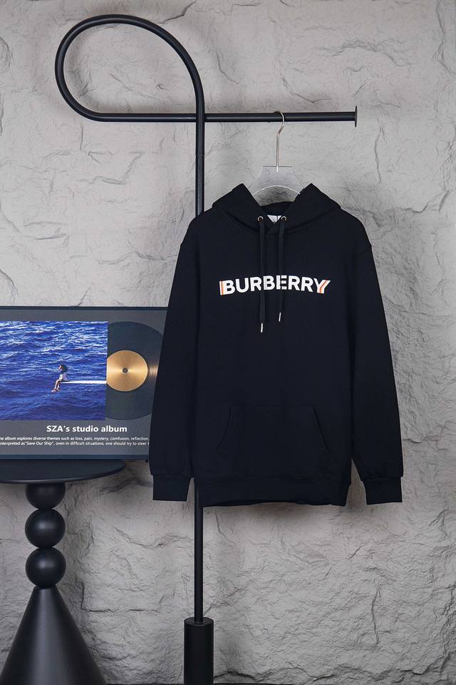 Style Number: M258 Burberry 22Fw 3D Letter Print Hooded Sweatshirt. A minimalis