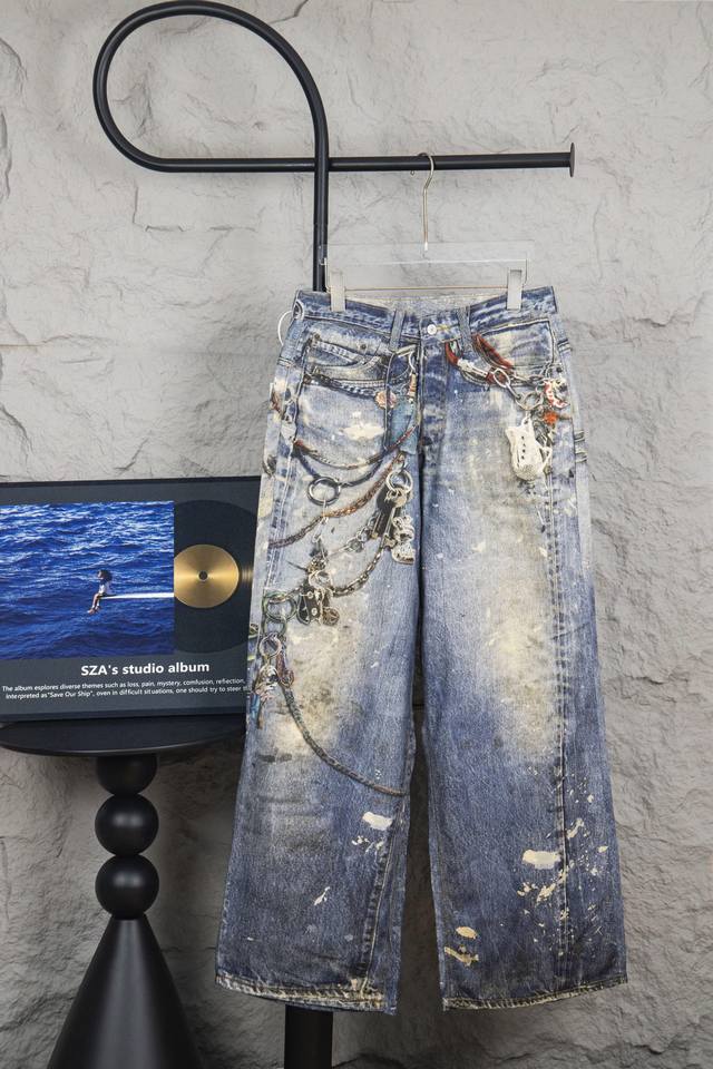 Style No.: M123 Acne Studios Ac Style 3D Printed Plaigant Low-Rise Loose Jeans