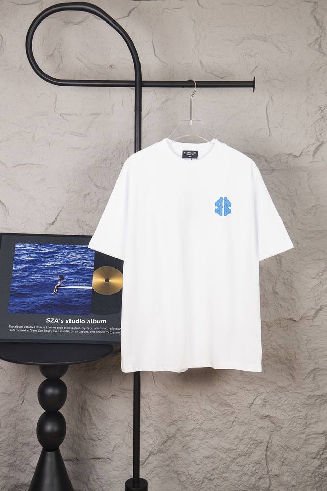 Style No. M035 Balenciaga 2025S S Crew Neck T-Shirt, Special Price, No Returns