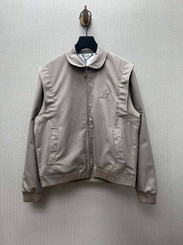 Louis Vuitton 25Ss New Bomber Jacket. This zip-up bomber jacket is made of ligh