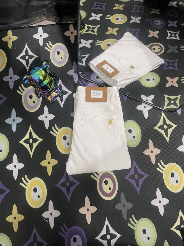 Style No. Cc859 Louis Vuitton (LV) Latest Super Soft Denim Jeans. Made with top